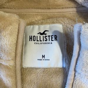 Hollister Supersoft Cozy Half-Zip Sweater Size M